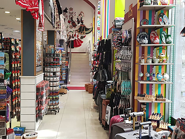 Budapest Váci utcában kiadó üzlet #4